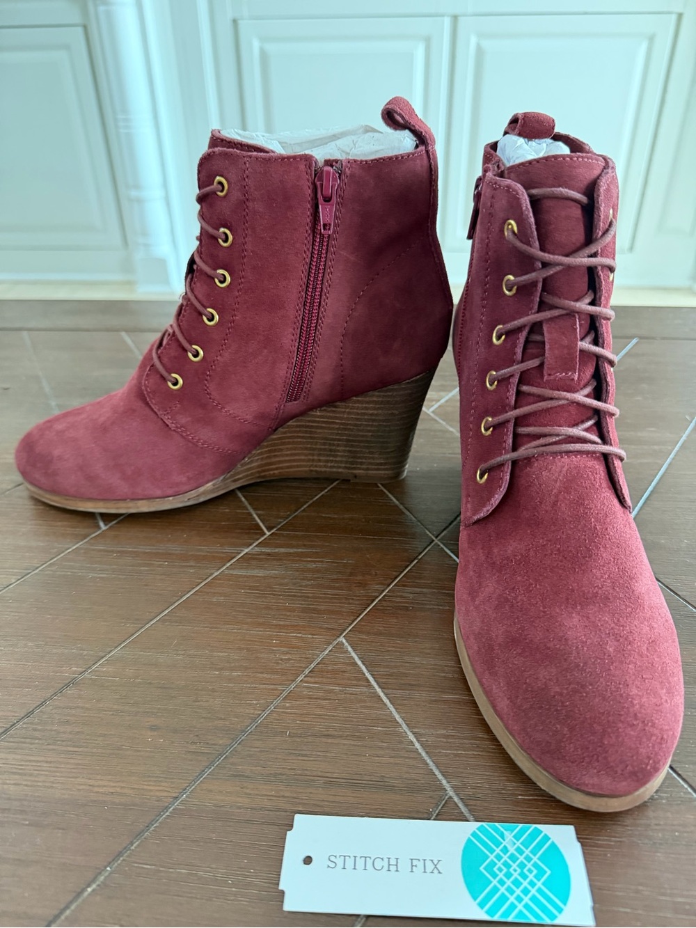 Diba Blake Burgundy Suede Lace Up Wedge Booties Size 9